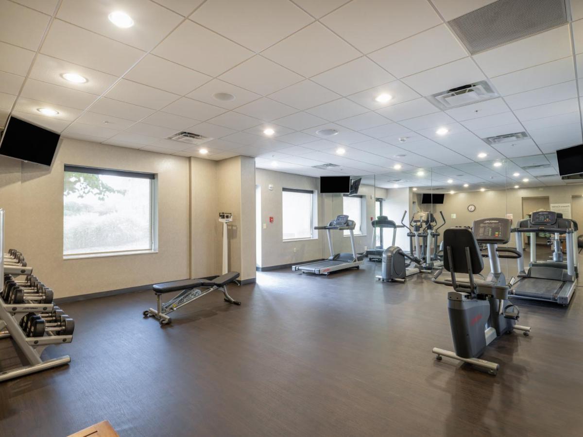 Holiday Inn Greensboro Coliseum By Ihg Luaran gambar